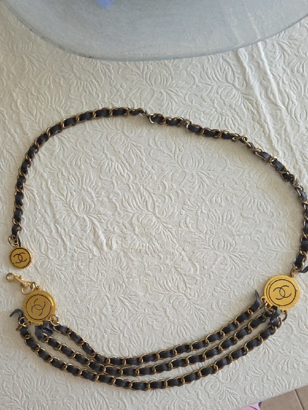 Designer-Inspired Black and Gold Chain Belt with Medallions - Picture 6 of 6